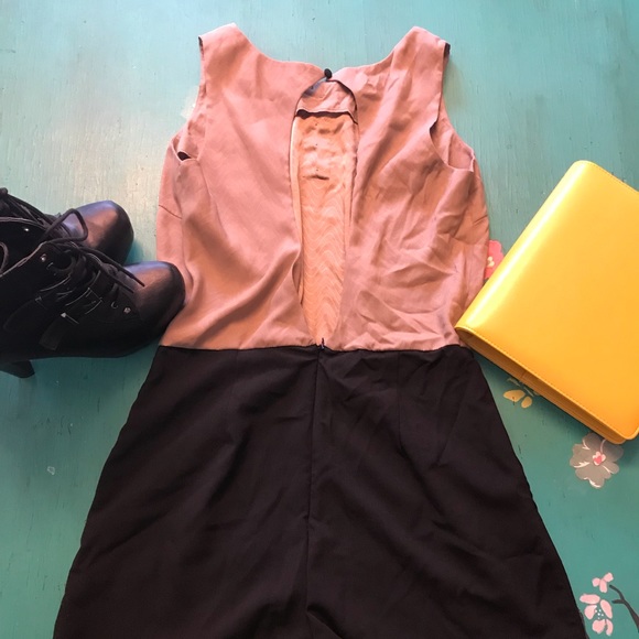 CASUAL ROMPER - Picture 6 of 8